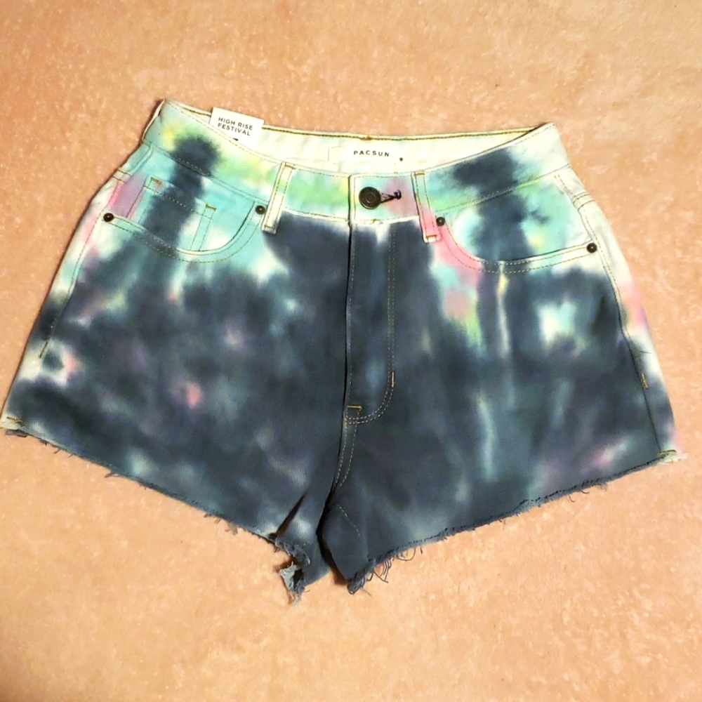 Tie-Dye high rise shorts
